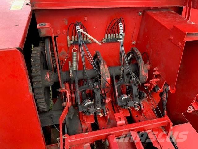 New Holland 570 Square balers