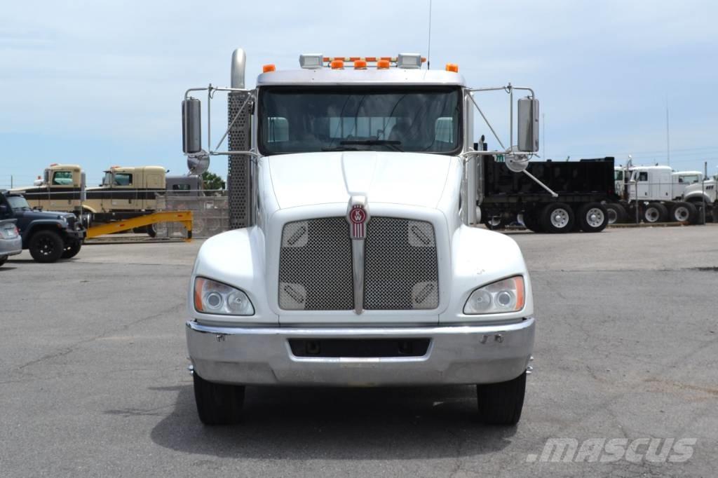 Kenworth T 370 Truck Tractor Units