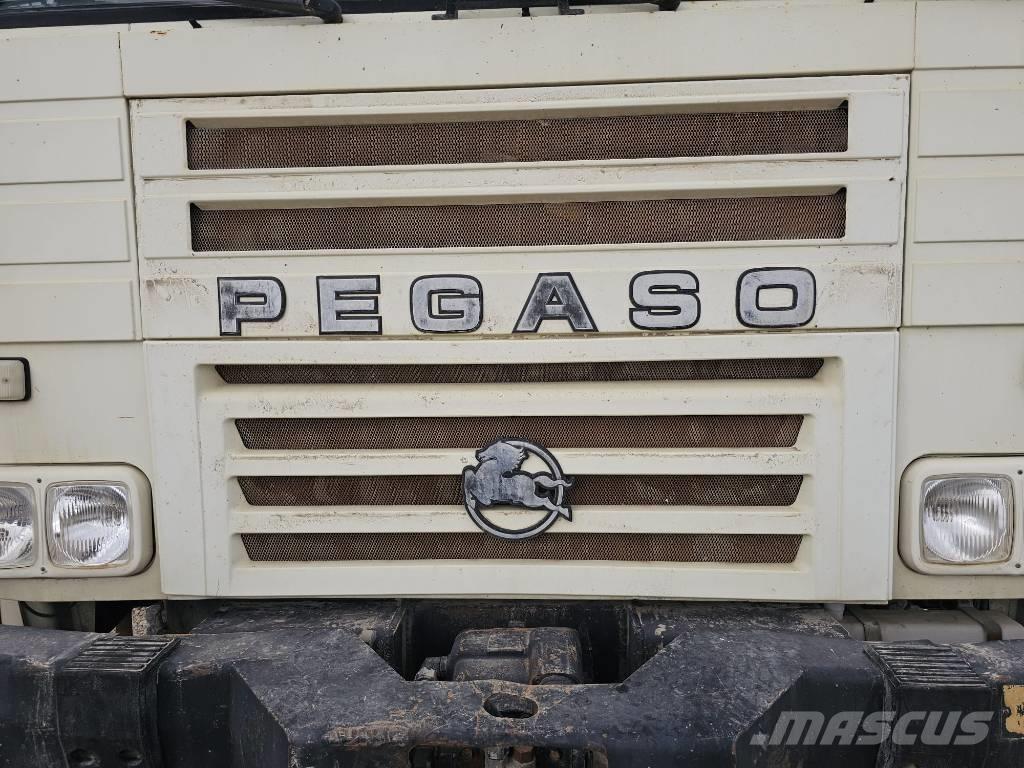 Pegaso 2323k Concrete pumps