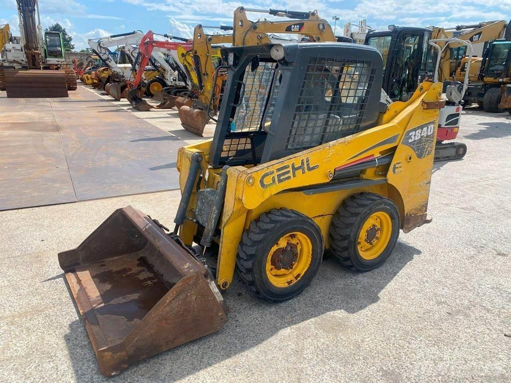 Gehl SL3840 NVT Skid steer loaders