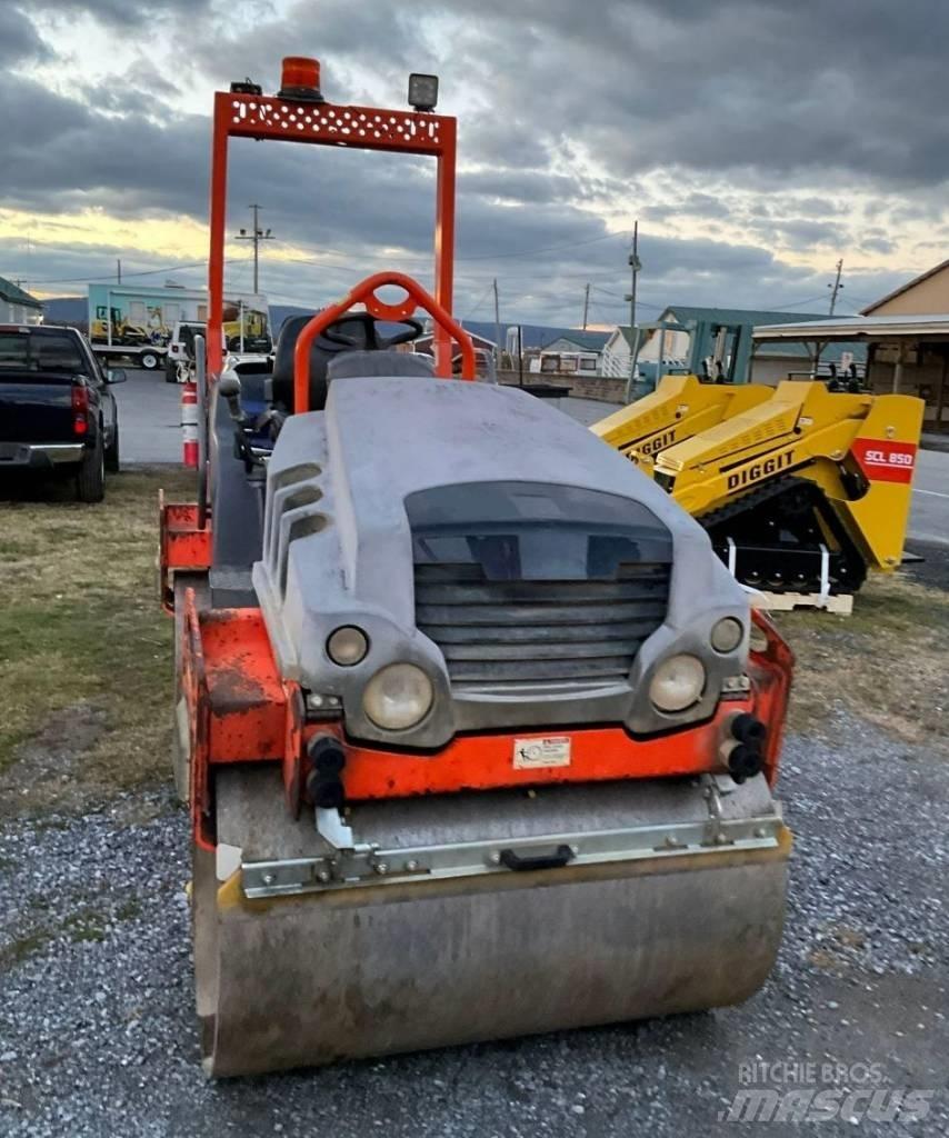Hamm HD 12 VV Twin drum rollers