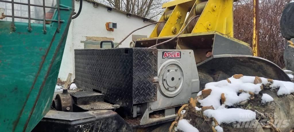 Timberjack 240 C Skidders