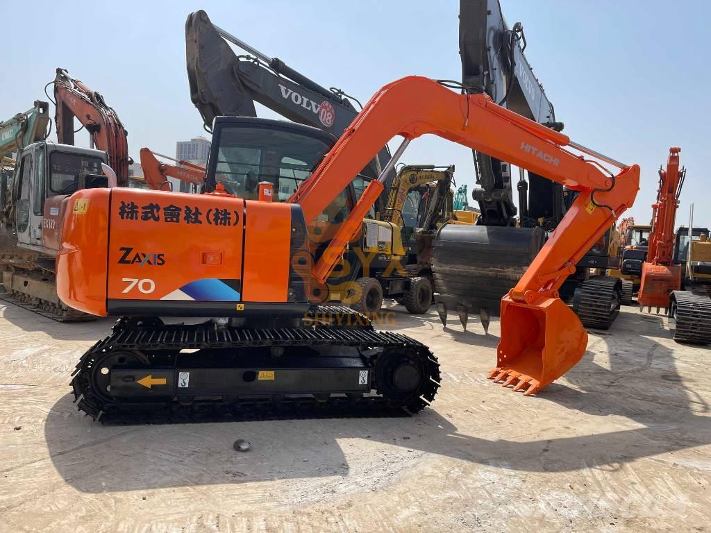 Hitachi ZX 70 Midi excavators  7t - 12t