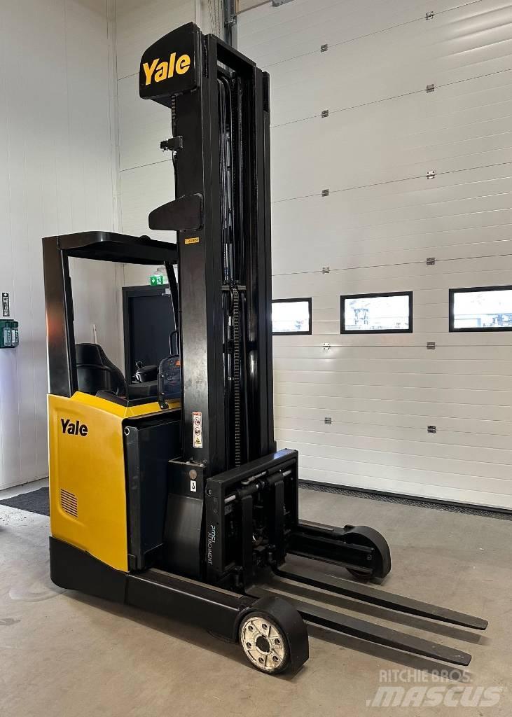 Yale MR 16 Reach truck