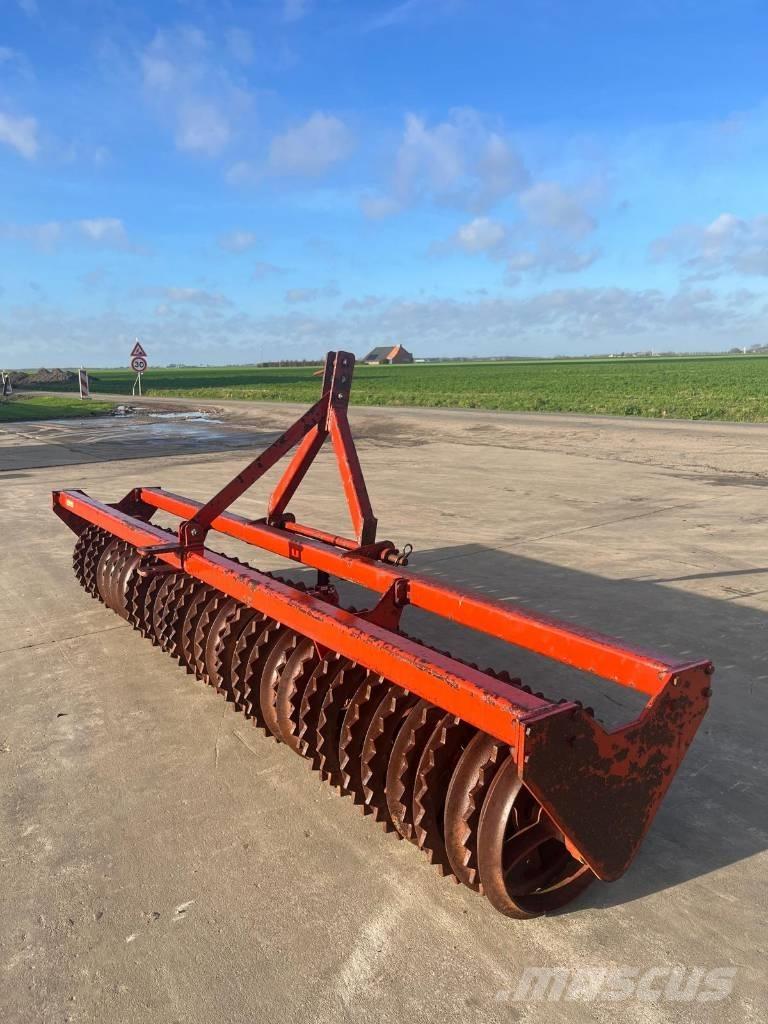 Cambridge 300 Farming rollers