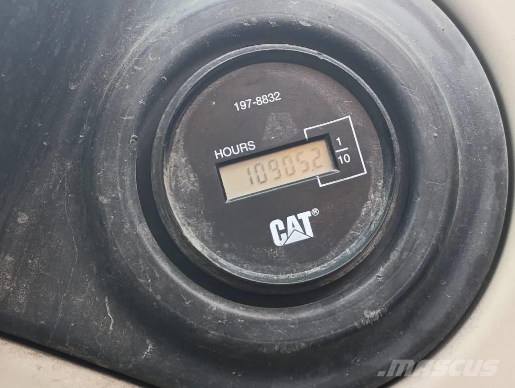 CAT M 318 C Wheeled excavators