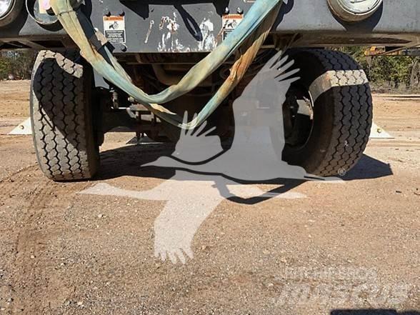 Altec DT80 Truck mounted aerial platforms