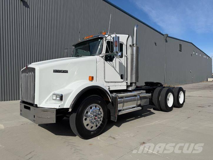 Kenworth T 800 Truck Tractor Units