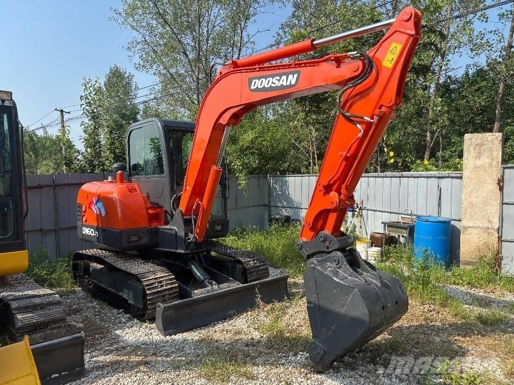 Doosan DH 60-7 Mini excavators < 7t