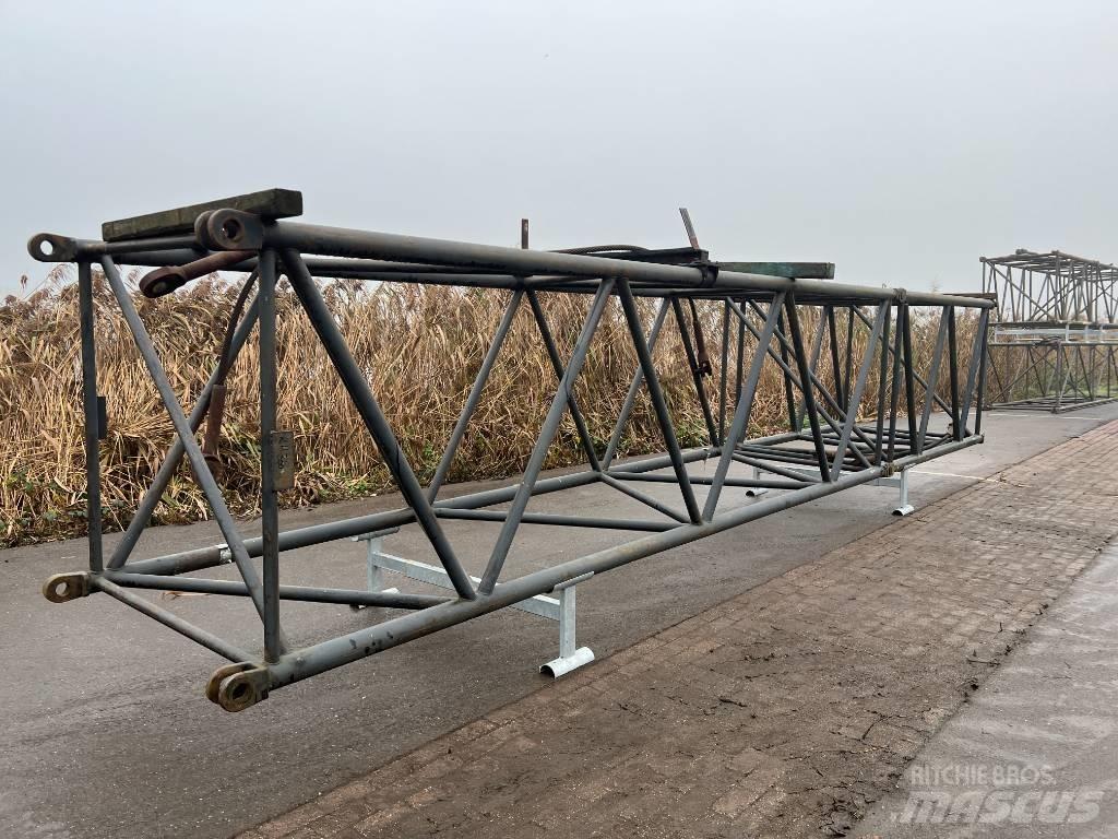 Hitachi KH 300 Crane spares & accessories
