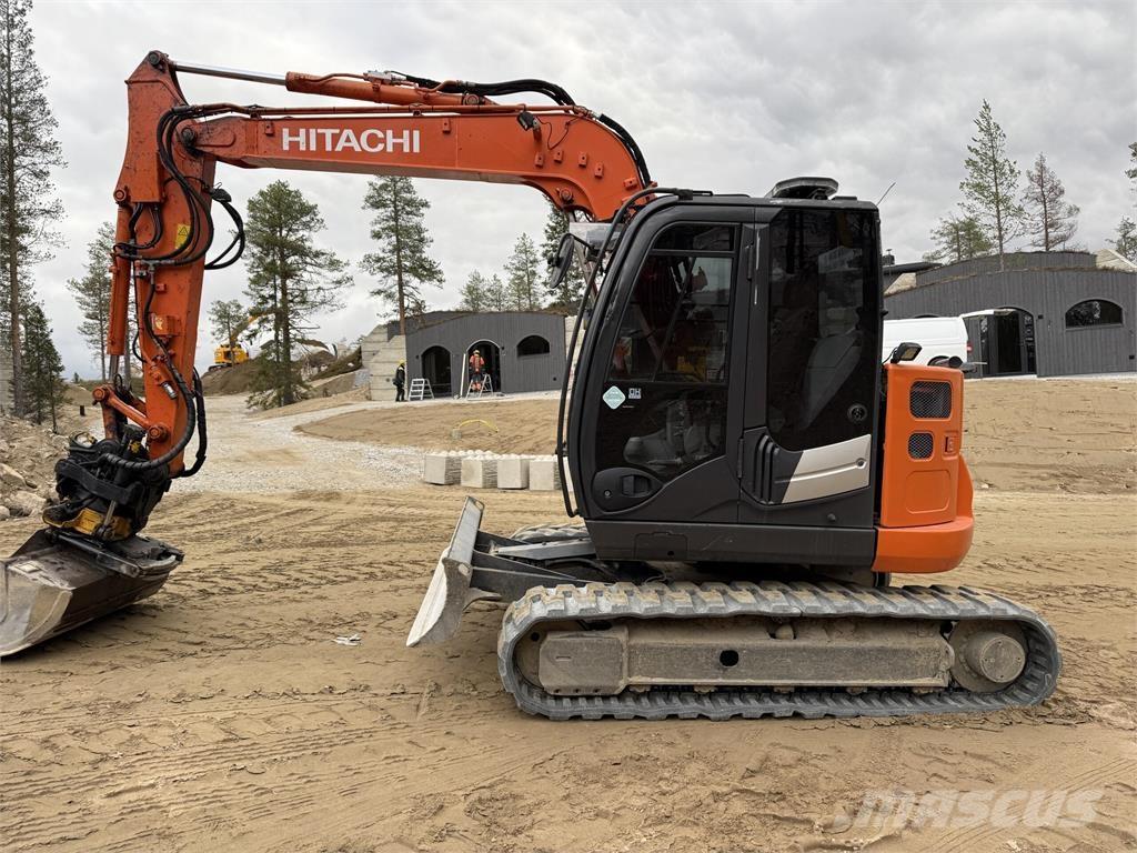Hitachi ZX85US Midi excavators  7t - 12t