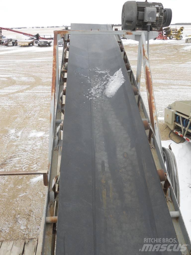 Clemro 4220 Bins and hoppers