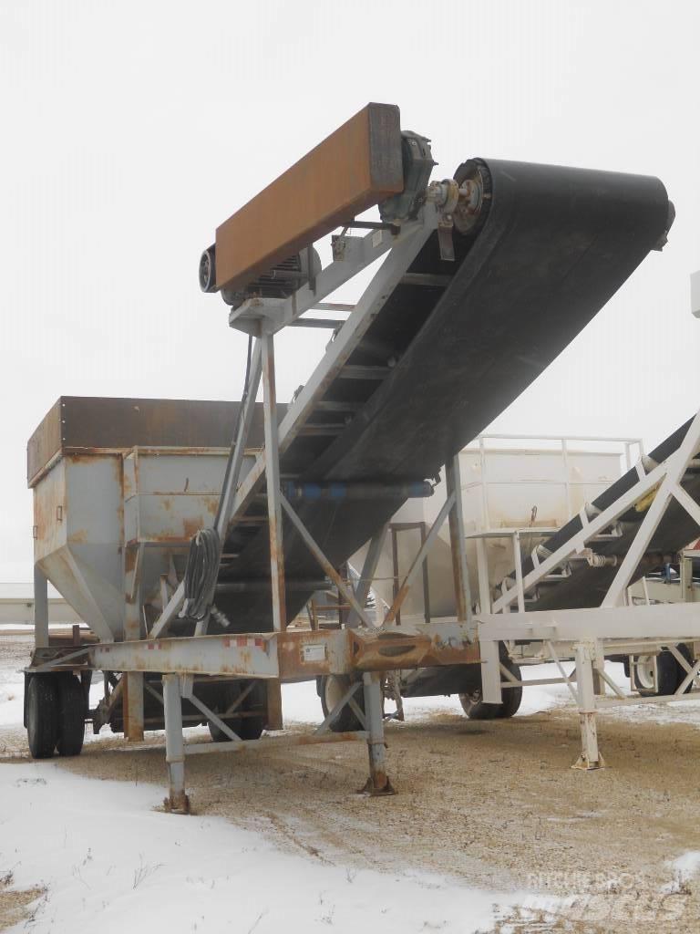 Clemro 4220 Bins and hoppers