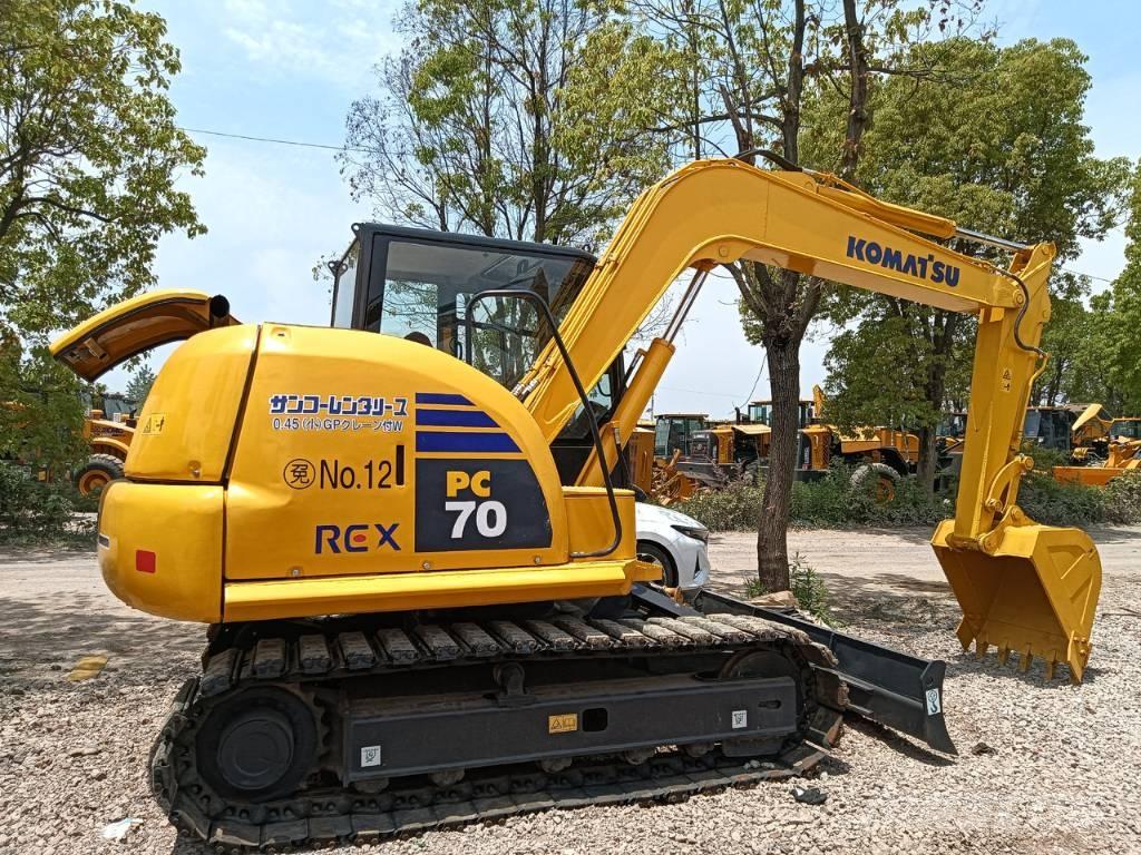 Komatsu PC 70 Midi excavators  7t - 12t