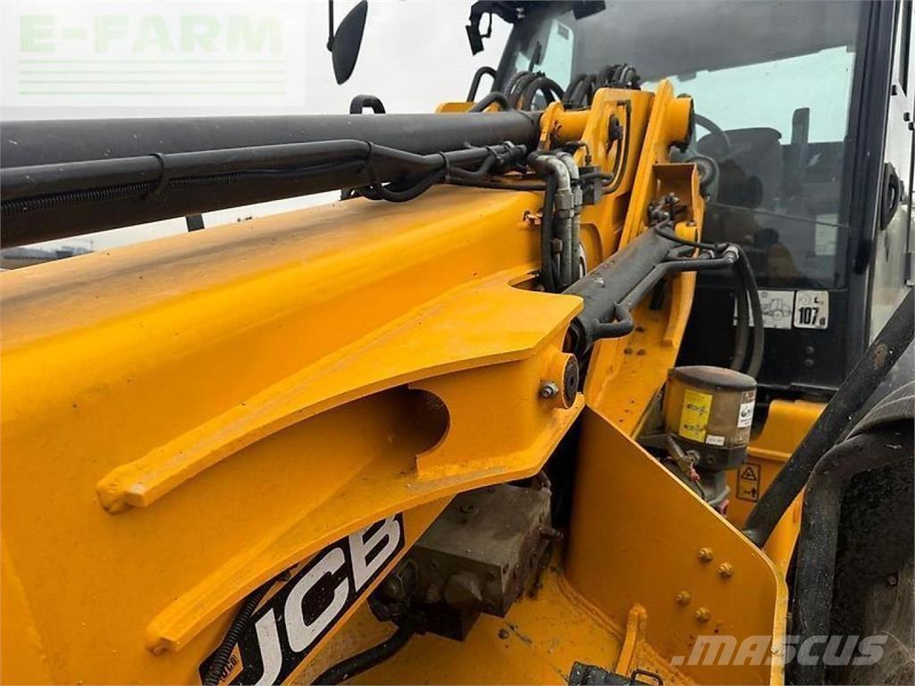 JCB tm 420 Farming telehandlers