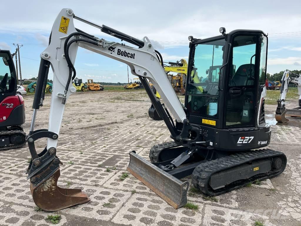 Bobcat E 27 Mini excavators < 7t