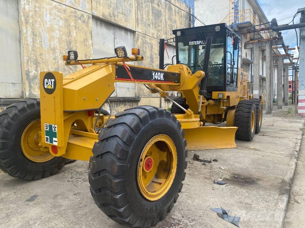 CAT 140 K Graders
