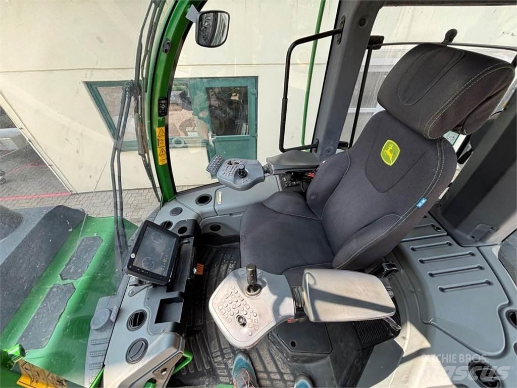John Deere 1510 G Forwarders