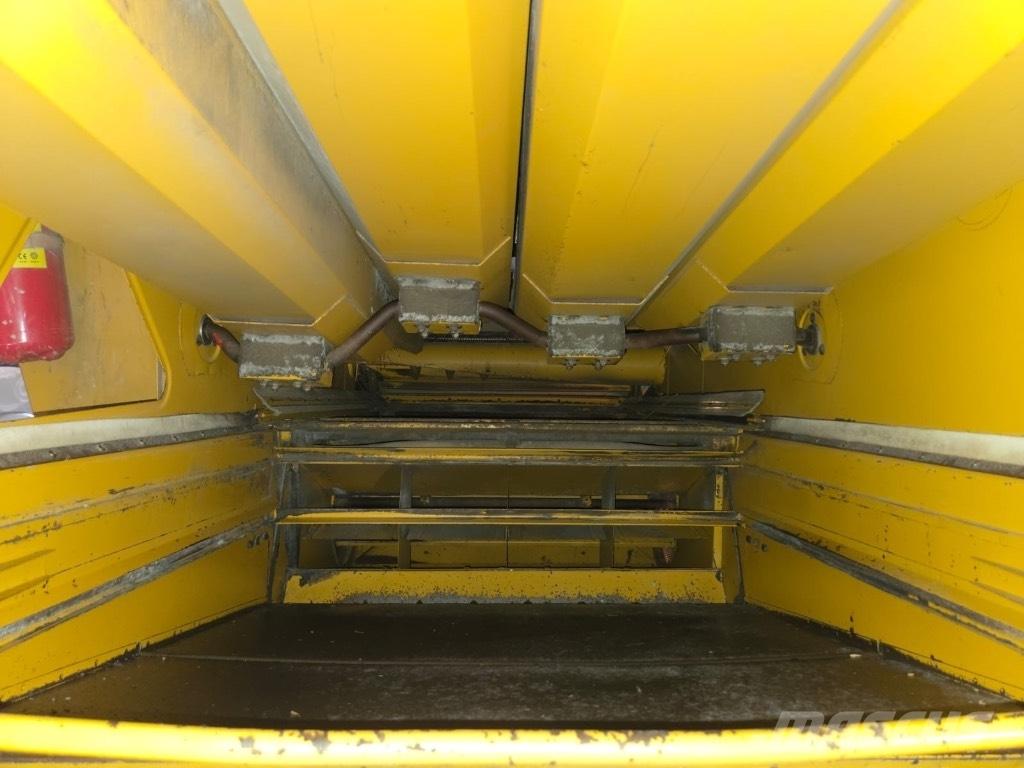 Sampo-Rosenlew 600 Combine harvesters