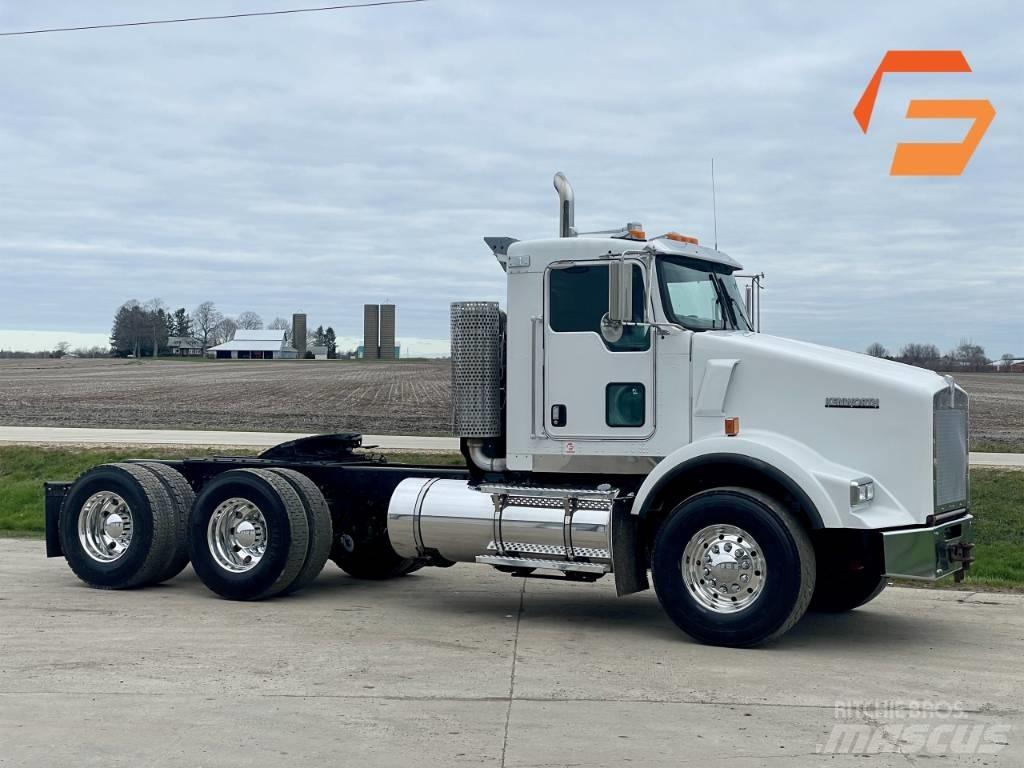 Kenworth T800 Truck Tractor Units