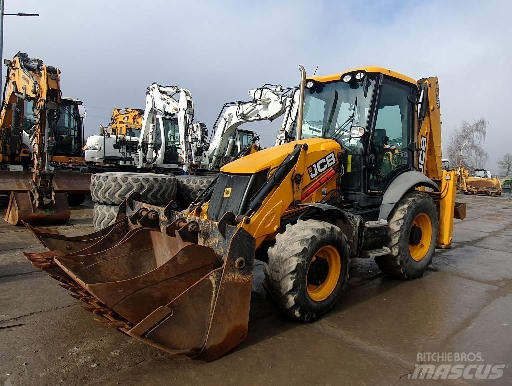 JCB 3 CX Contractor TLB's