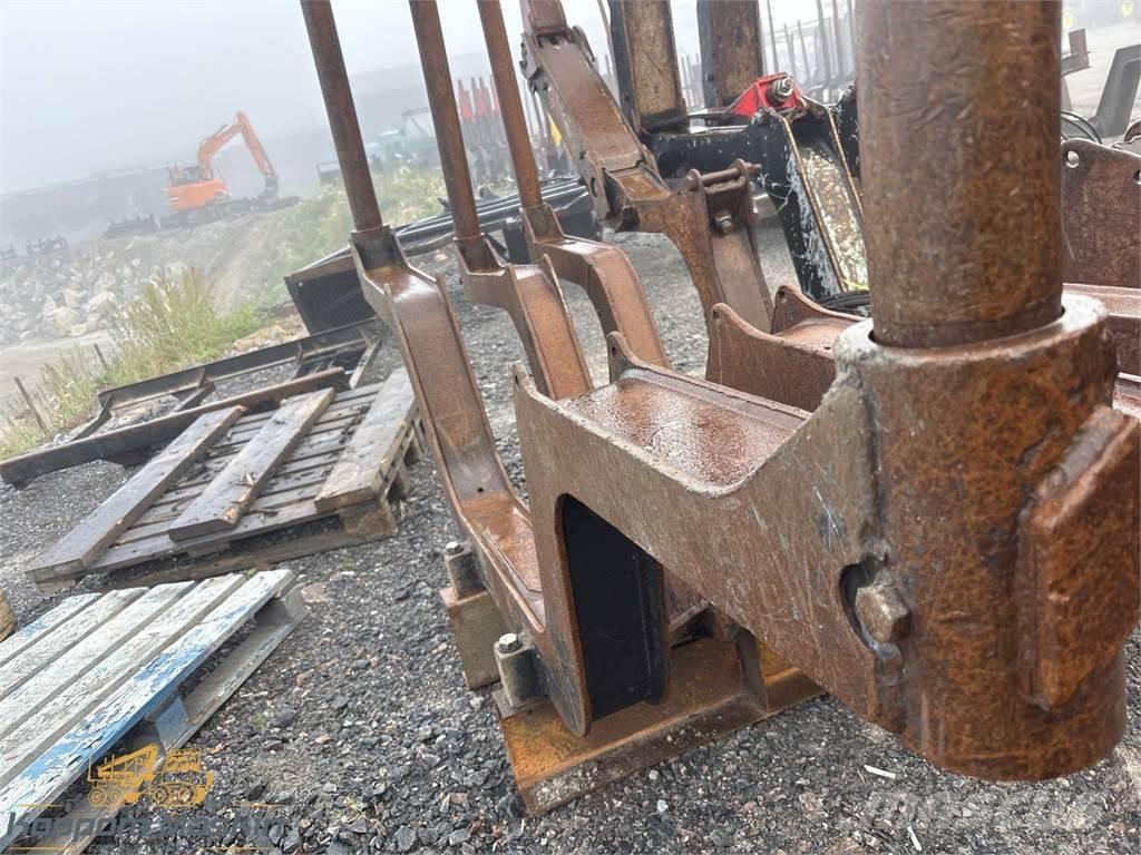 Valmet 860 Other components