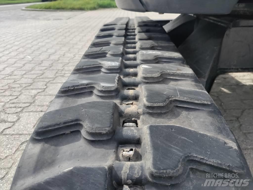 Develon DX27-5 Mini excavators < 7t