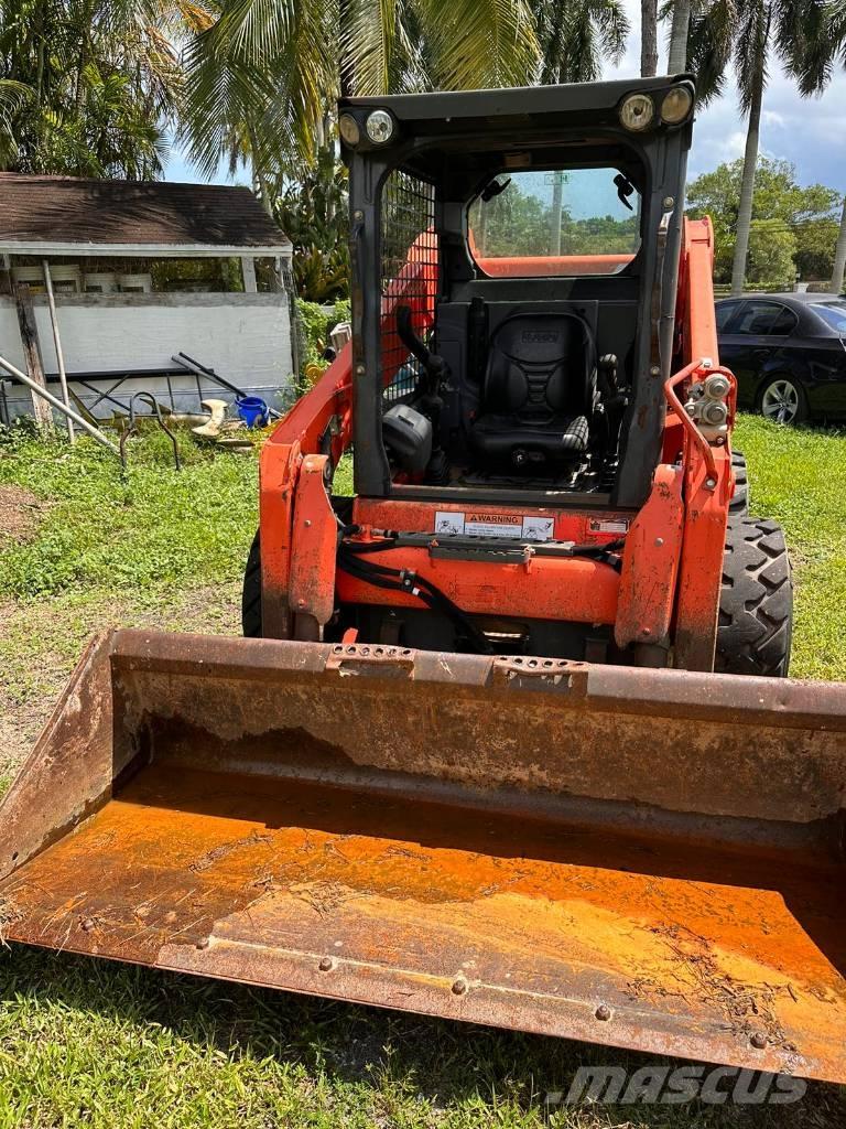 Kubota SSV 75 Skid steer loaders