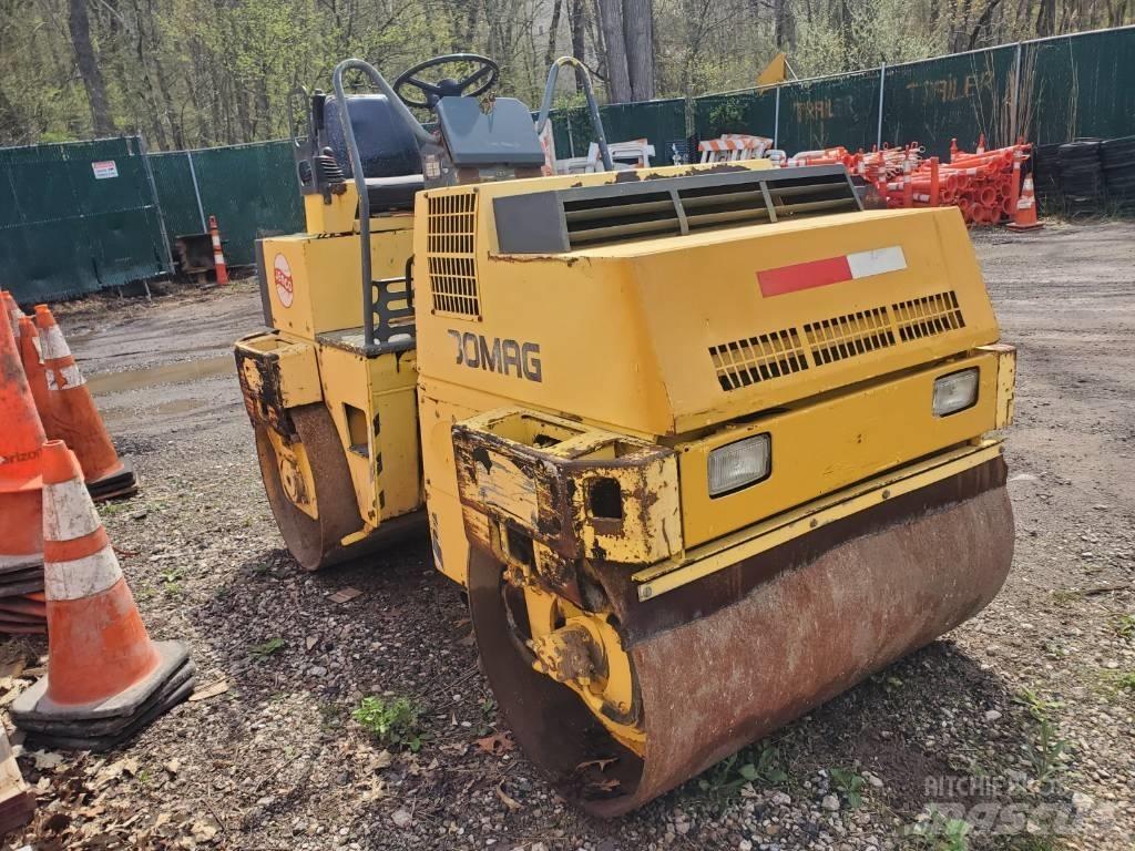 Bomag BW121 AD-2 Twin drum rollers