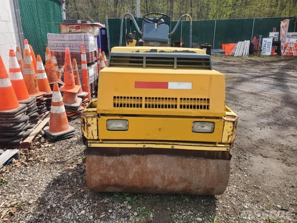 Bomag BW121 AD-2 Twin drum rollers
