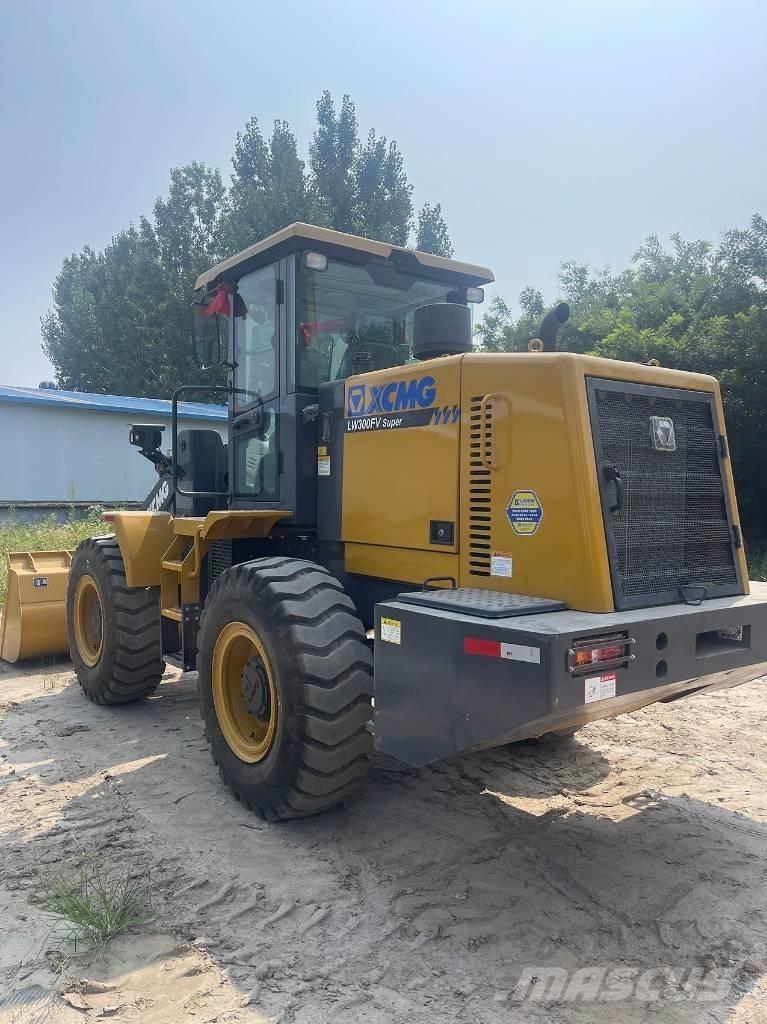 XCMG LW 300 FV Wheel loaders