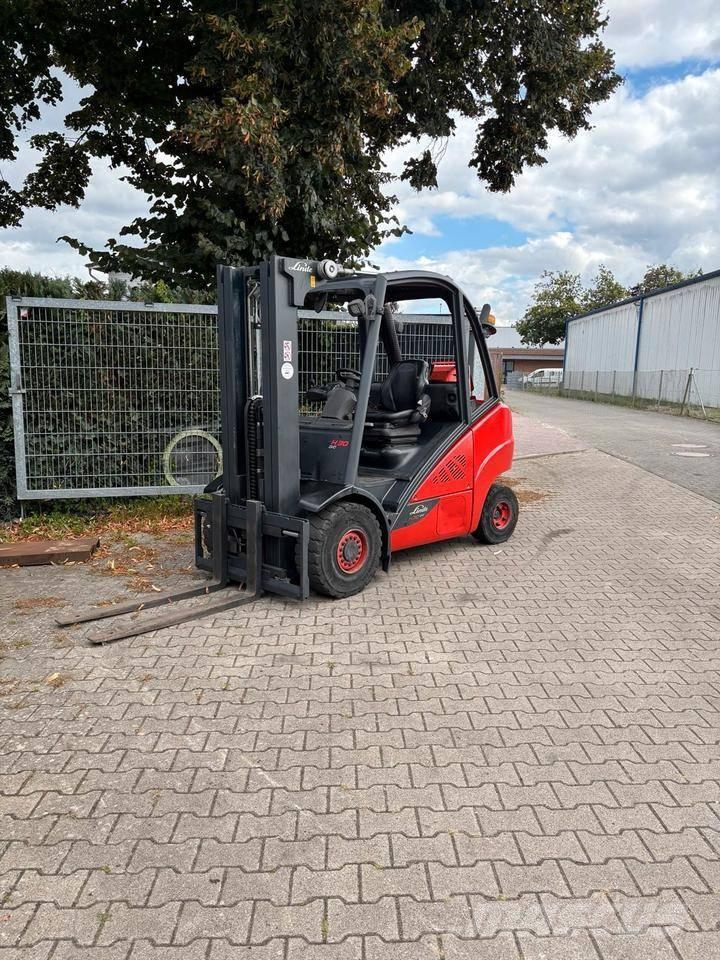 Linde H 30 T LPG trucks