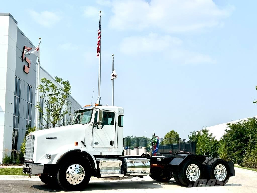 Kenworth T 800 Truck Tractor Units
