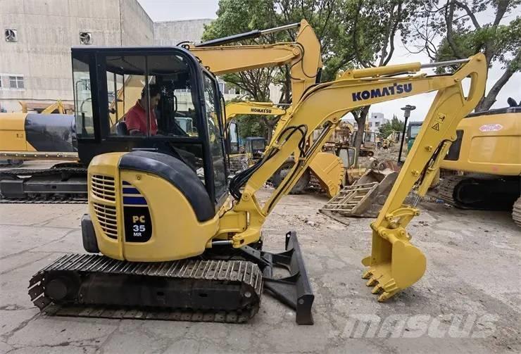 Komatsu PC35 Mini excavators < 7t