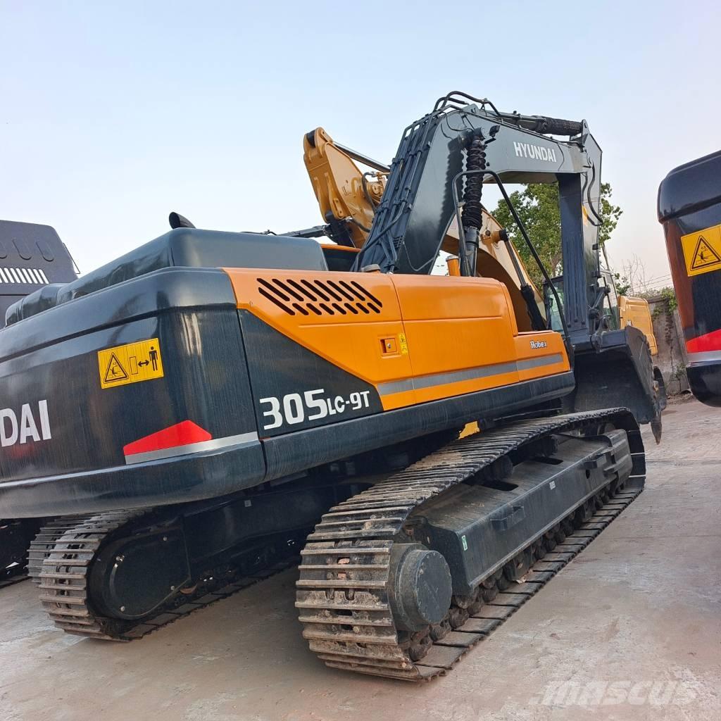 Hyundai 305 LC-9T Crawler excavators