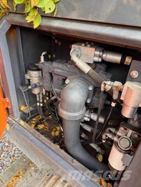 Doosan DX 530 LC-5 Crawler excavators