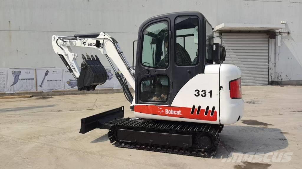 Bobcat 331 Mini excavators < 7t