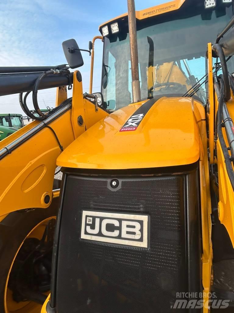 JCB 4 CX Eco TLB's