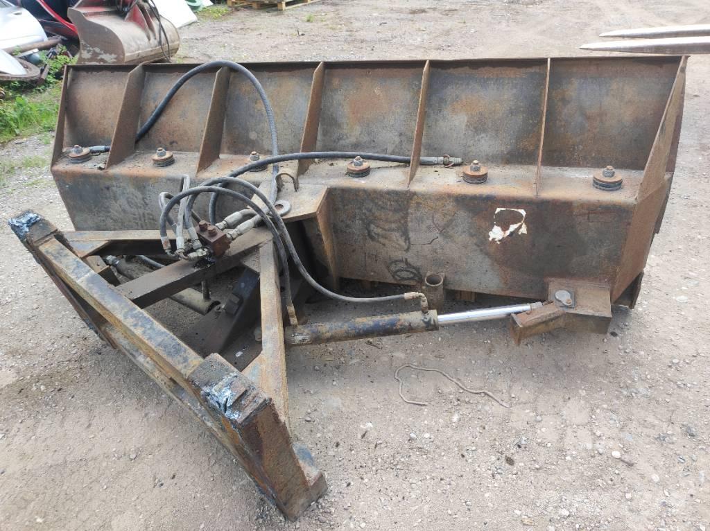 Riko T240 Other groundscare machines