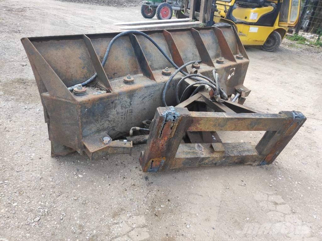 Riko T240 Other groundscare machines