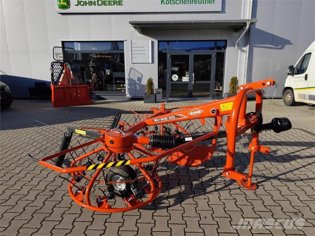 Kuhn HAYBOB 300 Other forage harvesting equipment