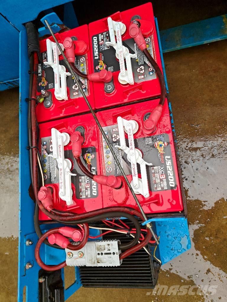 Genie 2646 Scissor lifts