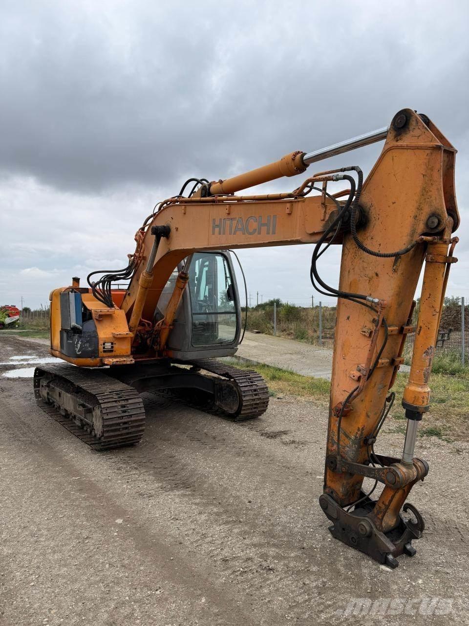 Hitachi ZX135US Crawler excavators
