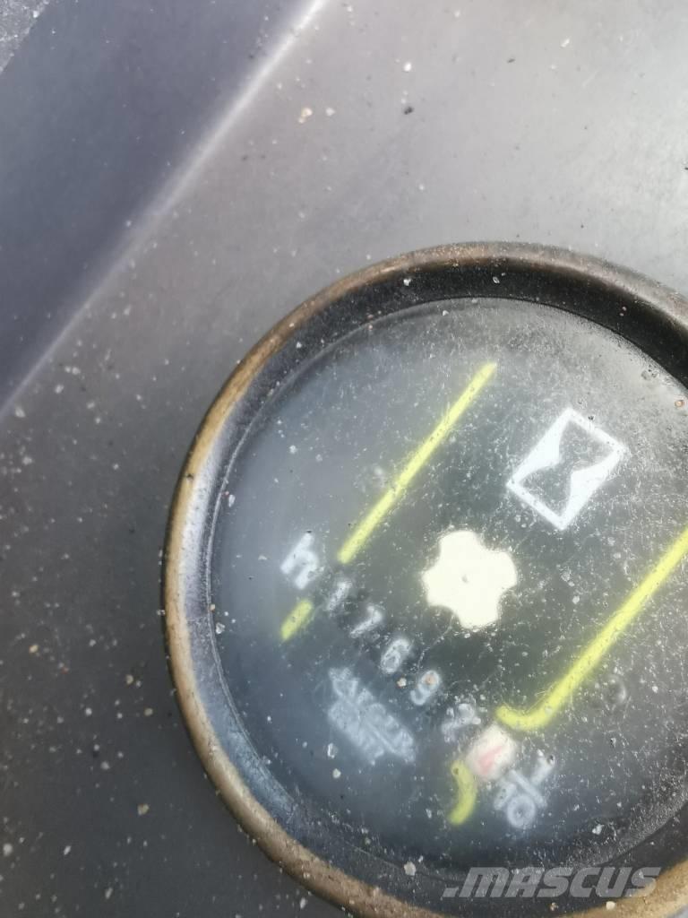 CASE WX 150 Wheeled excavators