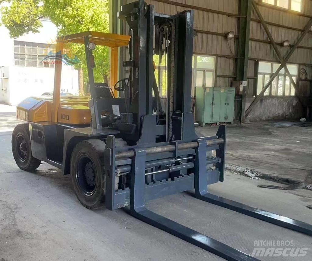 TCM 100 Reach truck