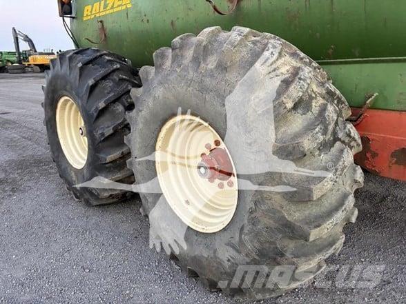 Balzer 4200 Manure spreaders