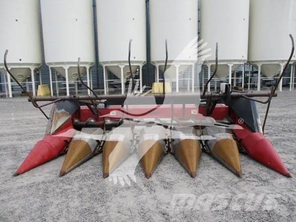 Case IH 1063 Combine harvester heads