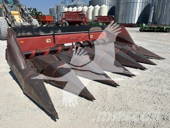Case IH 1063 Combine harvester heads