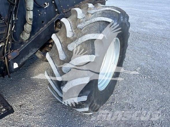 Case IH 6088 Combine harvesters