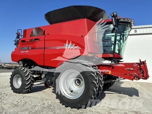 Case IH 7250 Combine harvesters